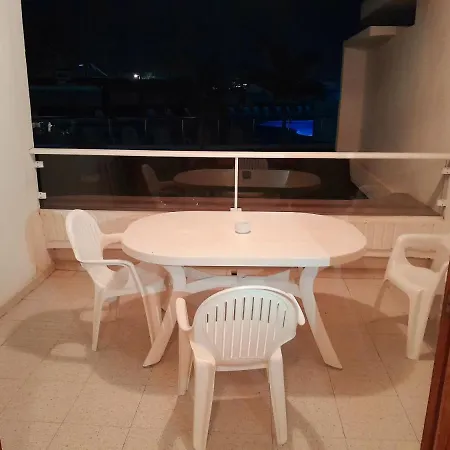 Tamaran Apartment
