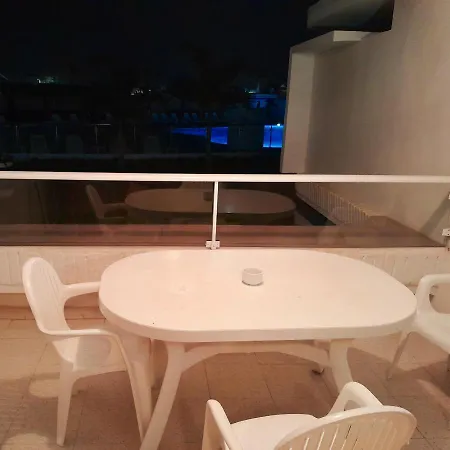 Tamaran Apartment San Bartolomé